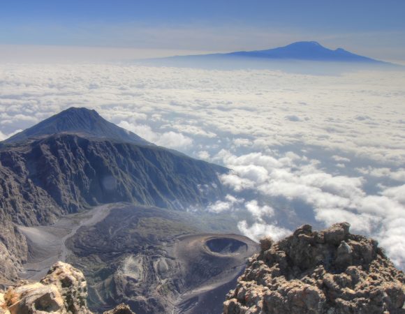 4 Days Mt. Meru Hiking Tour